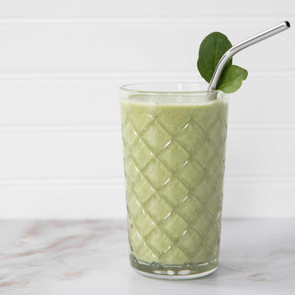 Kale, Banana and Avocado Smoothie